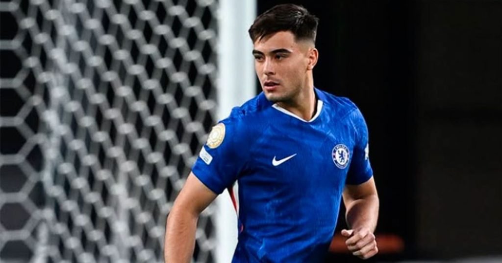 ประวัติ อารอน อันเซล์มิโน