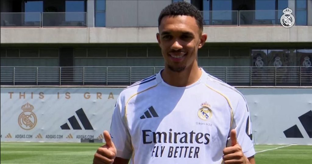 ประวัติ เทรนต์ อเล็กซานเดอร์-อาร์โนลด์