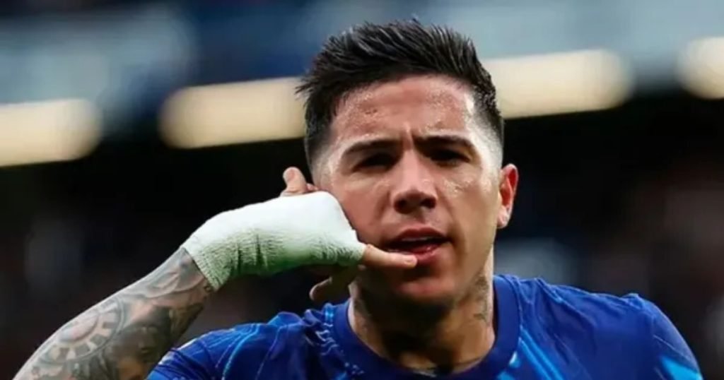 ประวัติ เอนโซ เฟร์นันเดซ