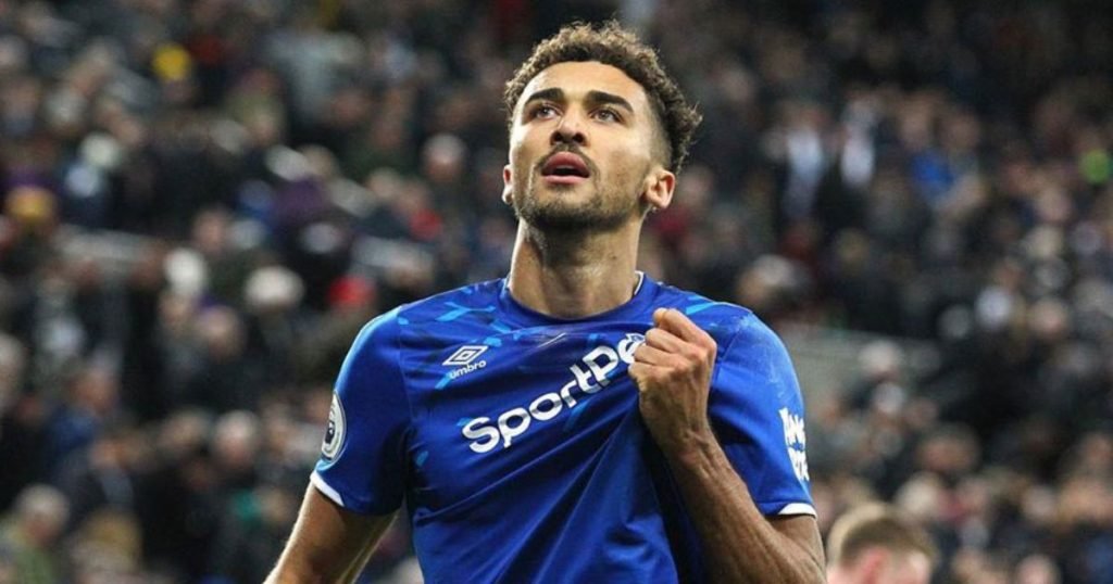 ประวัติ แคลเวิร์ต-ลูอิน