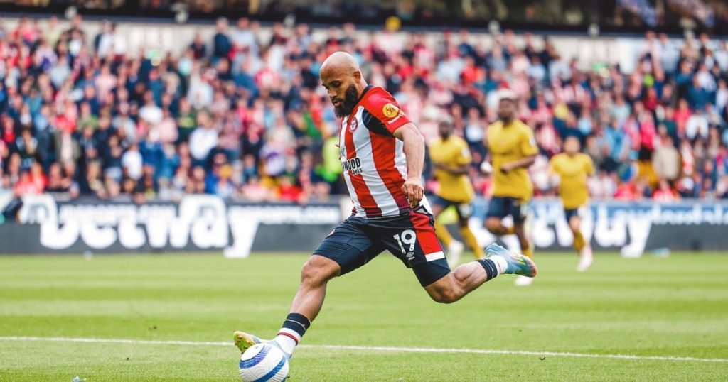 สไตล์การเล่น ไบรอัน เอ็มเบอูโม