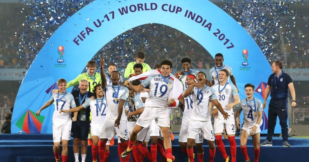 เส้นทางค้าแข้ง มอร์แกน กิบส์-ไวต์