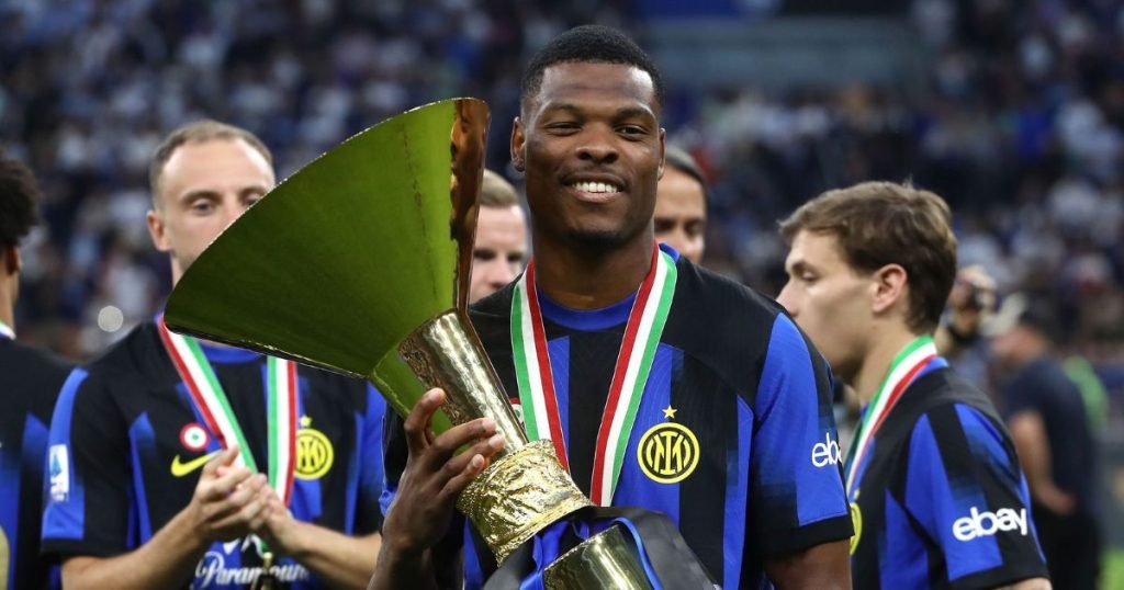 เส้นทางค้าแข้ง เดนเซล ดุมฟรีส