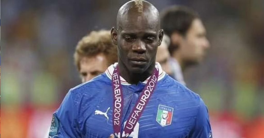 เส้นทางในนามทีมชาติ มารีโอ บาโลเตลลี