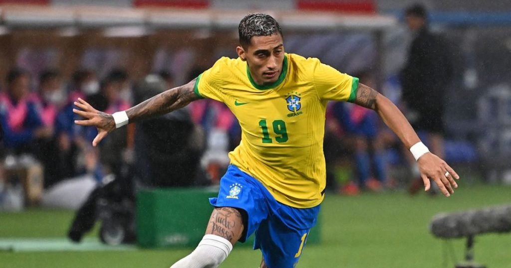 เส้นทางในนามทีมชาติ ราฟินญ่า