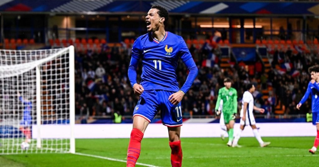 เส้นทางในนามทีมชาติ อูโก เอกิติเก้