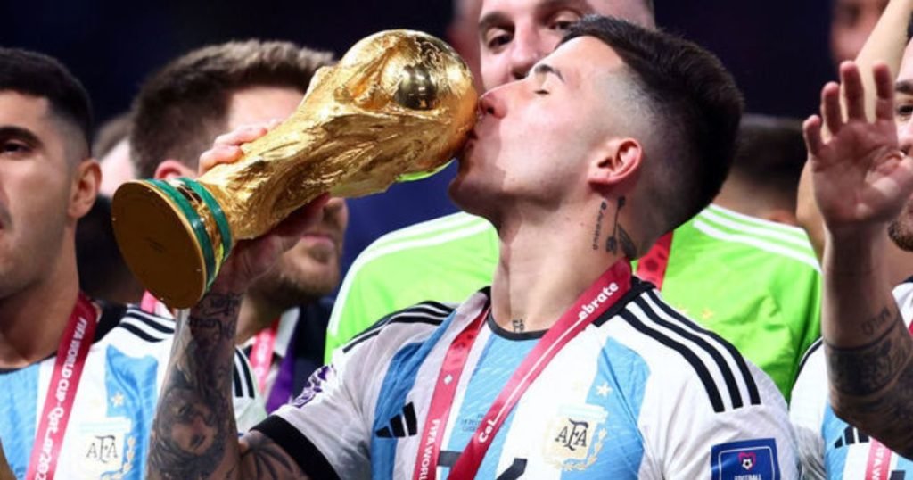 เส้นทางในนามทีมชาติ เอนโซ เฟร์นันเดซ