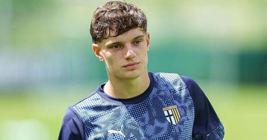 ประวัติ จิโอวานนี่ เลโอนี่