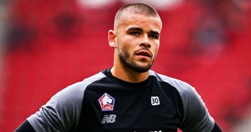 ประวัติ ลูคัส เชอวาลีเย่