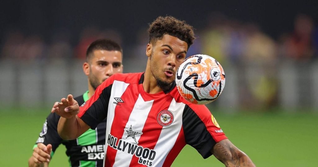 สไตล์การเล่น ไมลส์ เปียร์ต-แฮรริส