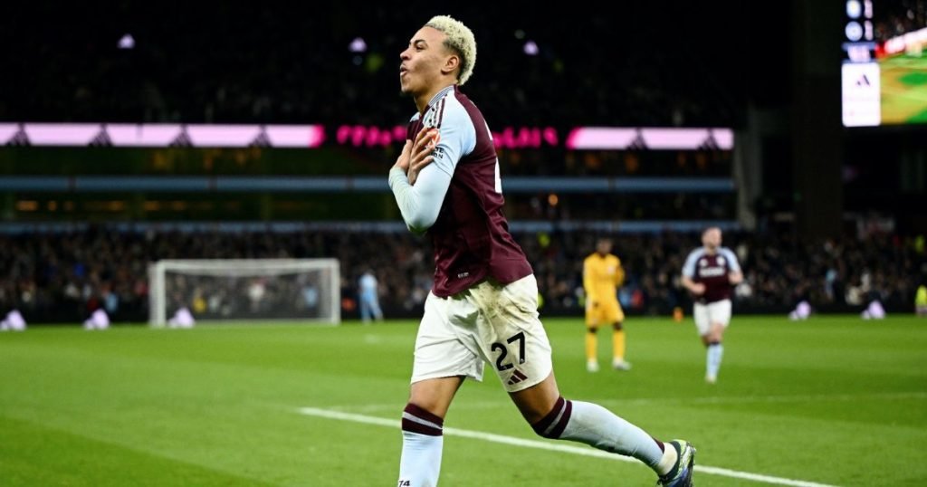 เส้นทางค้าแข้ง มอร์แกน โรเจอร์ส