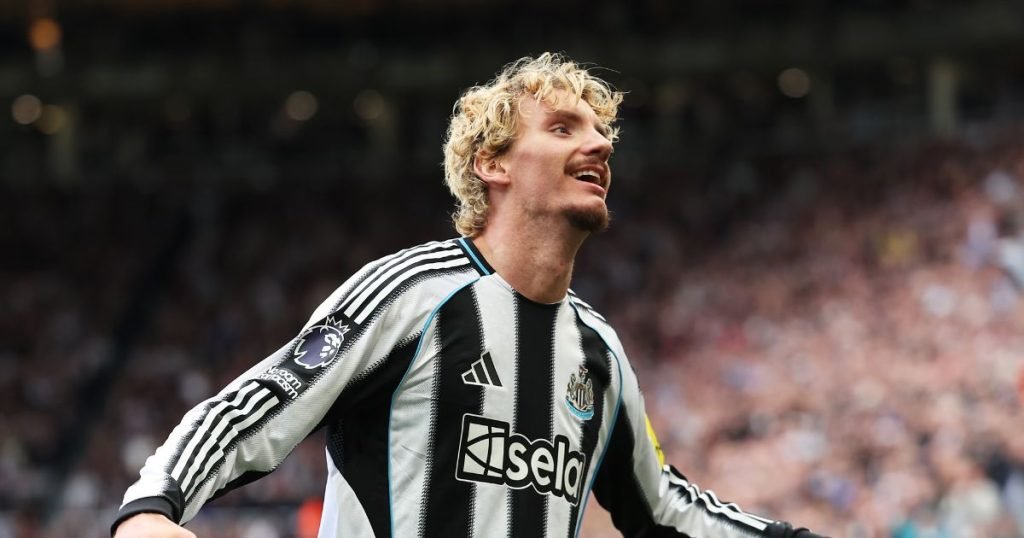 ประวัติ นิค โวลเทเมด