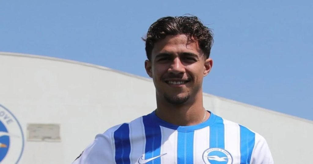 สไตล์การเล่น ชาราลัมปอส คอสโทลัส