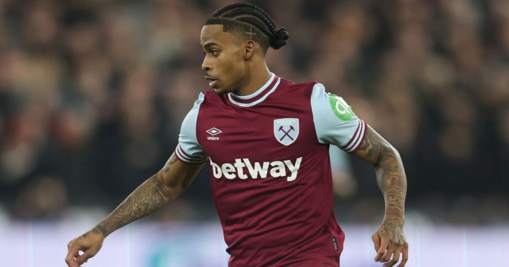 สไตล์การเล่น ไครเซนซิโอ ซัมเมอร์วิลล์