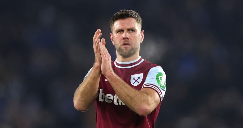 เส้นทางค้าแข้ง นิคลาส ฟึลครูค