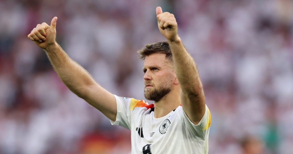 เส้นทางในนามทีมชาติ นิคลาส ฟึลครูค