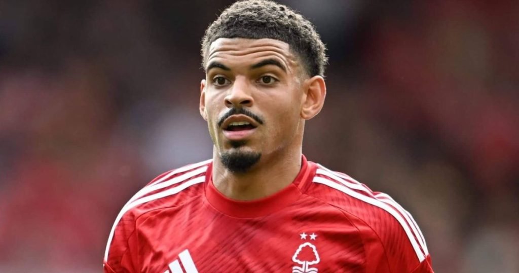 ประวัติ มอร์แกน กิบส์-ไวต์