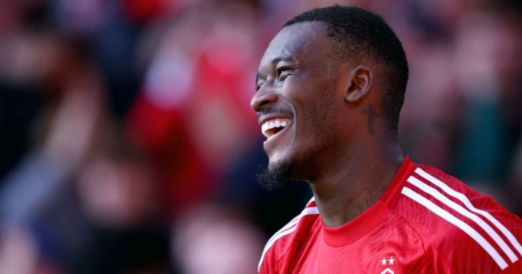 ประวัติ อาร์โน คัลลัม ฮัดสัน-โอดอย