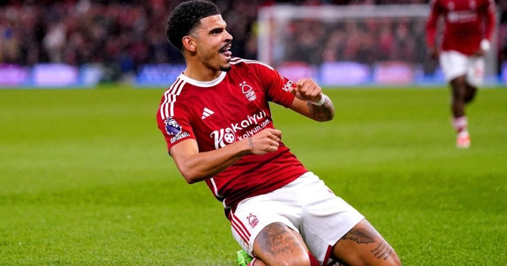 เส้นทางค้าแข้ง มอร์แกน กิบส์-ไวต์