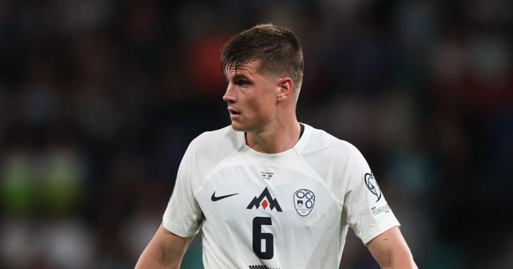 เส้นทางในนามทีมชาติ จาคา บิยอล