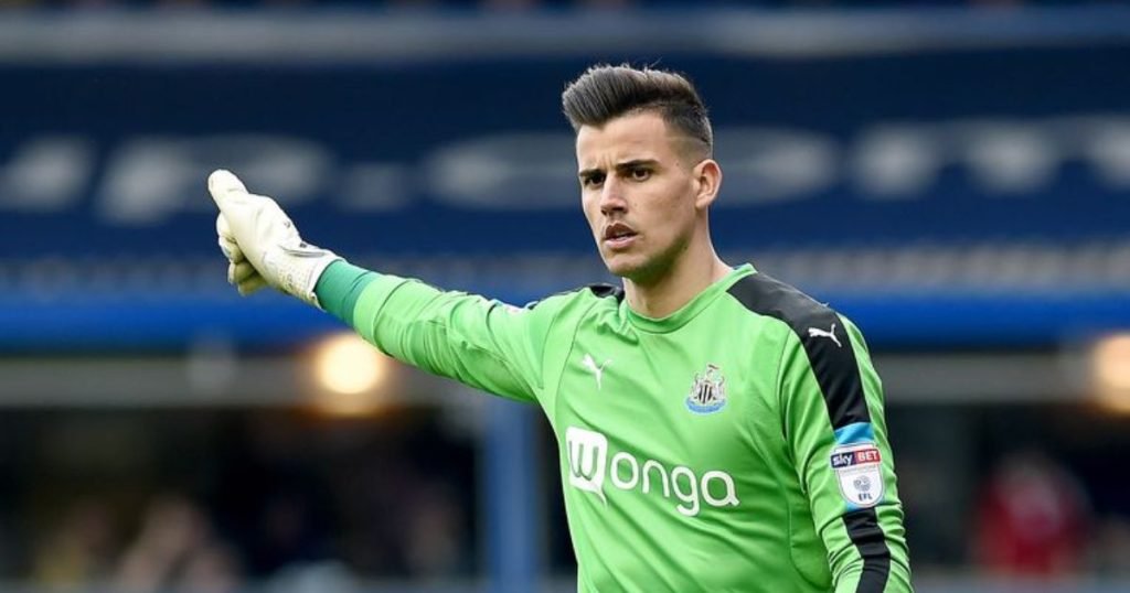 เส้นทางค้าแข้ง คาร์ล ดาร์โลว์