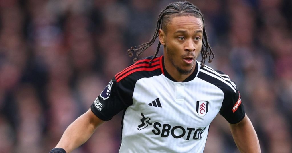 เส้นทางค้าแข้ง บ็อบบี เด กอร์โดวา-รีด